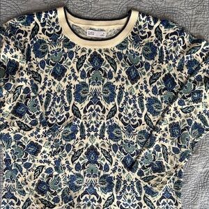 Croft & Barrow Blue and Cream Patterned Sweater